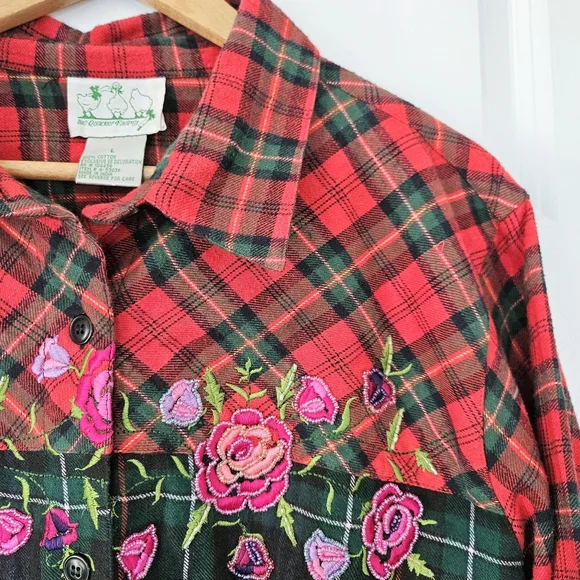 The Quacker Factory Beaded Rose Embroidered Plaid Button Flannel Shirt L Large - Picture 2 of 5